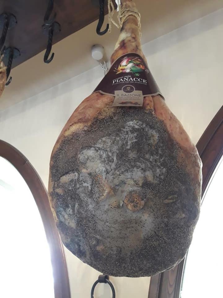 Antica Locanda San Leonardo 1554 Ghivizzano Екстер'єр фото